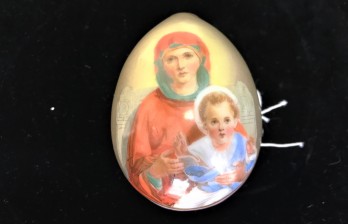 Антикварное фарфоровое пасхальное яйцо с изображением Пресвятой Богородицы ИФЗ